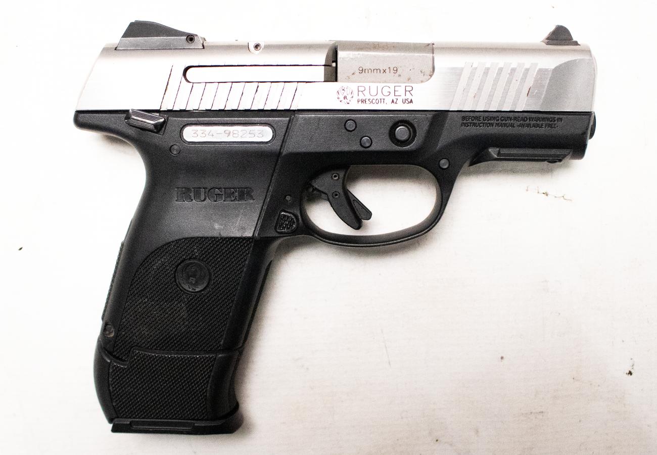 RUGER SR9C 9mm Police Trade-In Semi-Auto Pistol with Extended Finger Rest